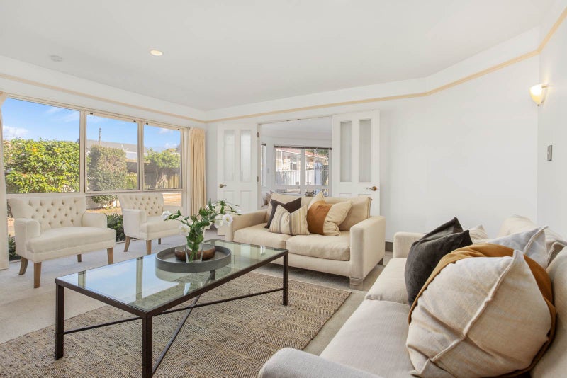 2/0 Campbell Road, One Tree Hill, Auckland - Carousel 2