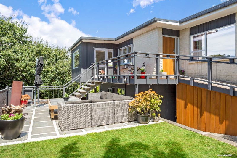 48 Mountbatten Avenue, Hillcrest, Auckland - Carousel 2