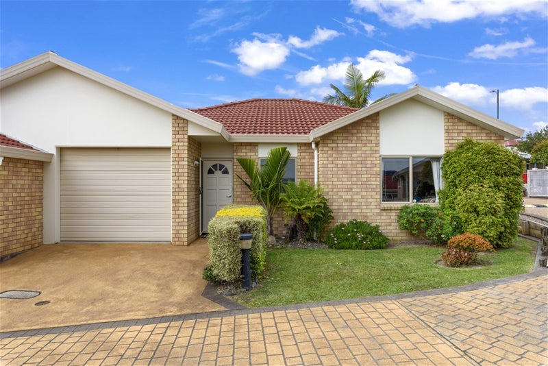 19/169 Sturges Road, Henderson, Auckland - Carousel 2