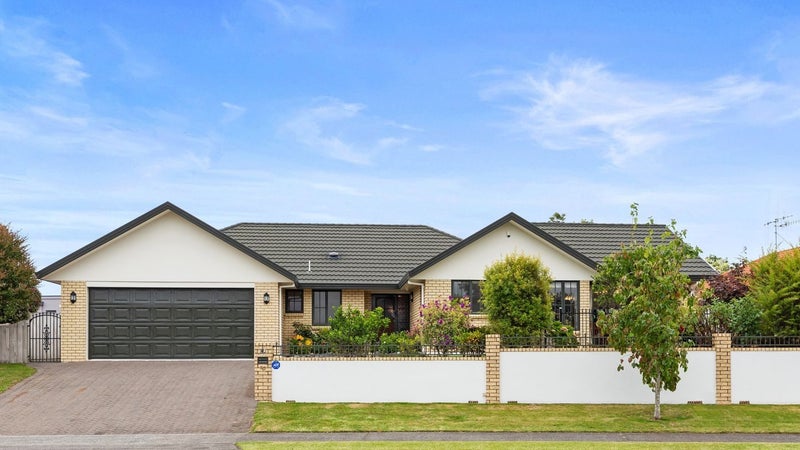 53 Bethlehem Heights, Bethlehem, Tauranga - Carousel 1