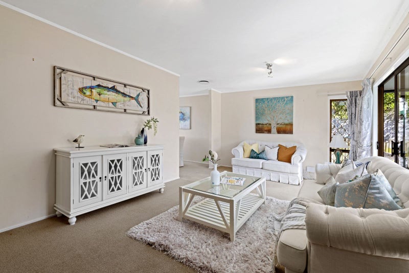 2/130 Glamorgan Drive, Torbay, Auckland - Carousel 2