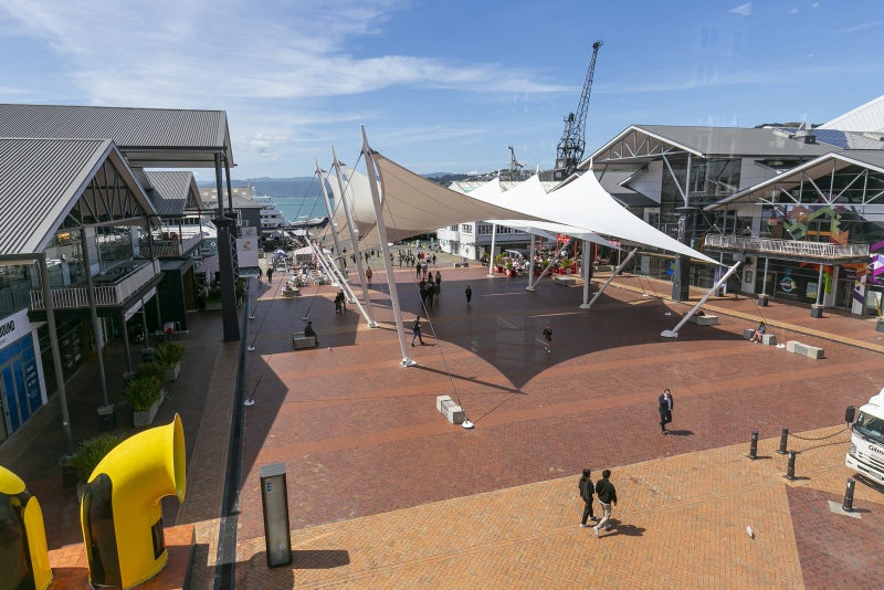 1.1/1 Queens Wharf, Wellington Central, Wellington - Carousel 18