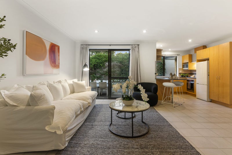 15 Rutland Road, Mount Wellington, Auckland - Carousel 2