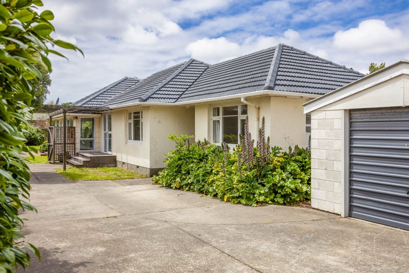 2 Colman Avenue, Sockburn, Christchurch - Carousel 1