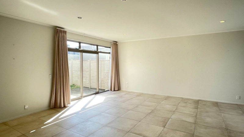 113 Stonefields Avenue, Stonefields, Auckland - Carousel 2