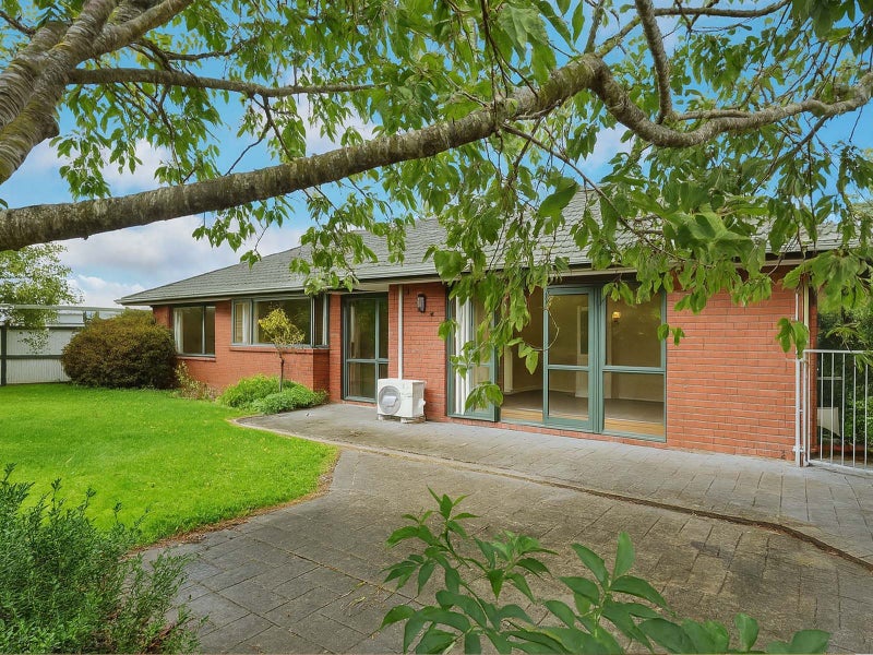 2/10 Sefton Street, Belfast, Christchurch - Carousel 1