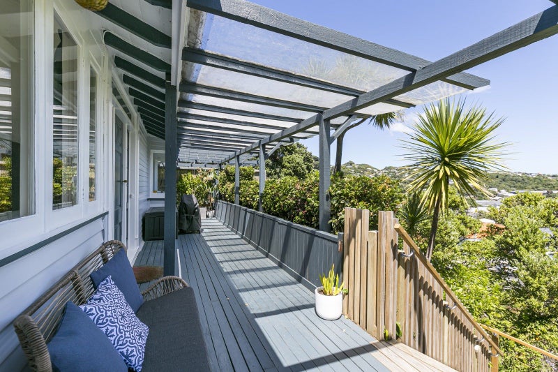 533B Broadway, Miramar, Wellington - Carousel 2