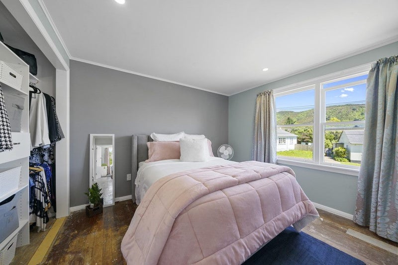 23 Cleland Crescent, Naenae, Lower Hutt - Carousel 1