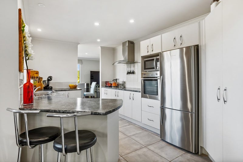 8 Inlet Views, Stillwater, Silverdale - Carousel 2