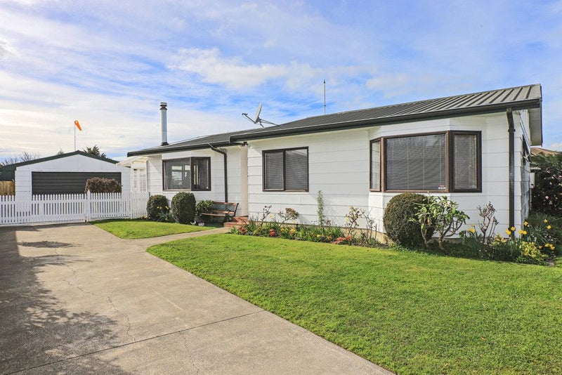 1242 Louie Street, Parkvale, Hastings - Carousel 2