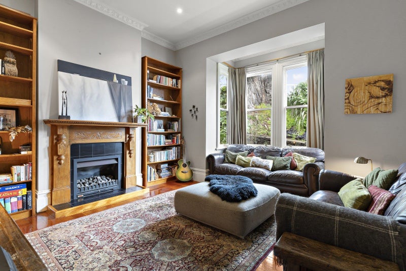 49 Hawker Street, Mount Victoria, Wellington - Carousel 1