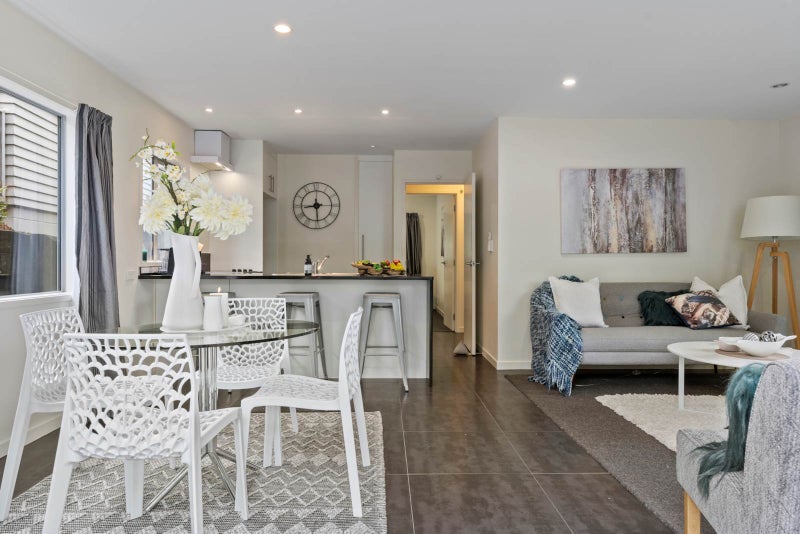 218A Glamorgan Drive, Northcross, Auckland - Carousel 2