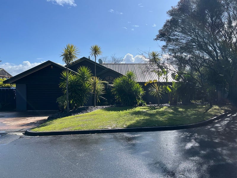 44 Ayrshire Drive, Grandview Heights, Hamilton - Carousel 1