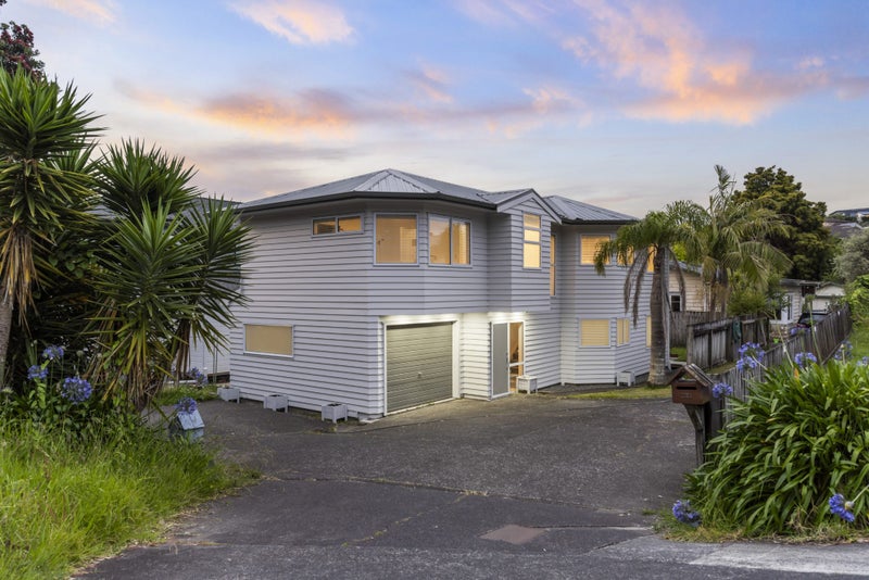 1/23 Oteha Valley Road, Northcross, Auckland - Carousel 2