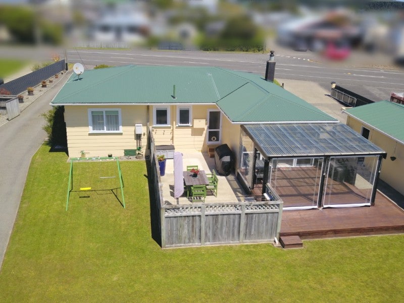69 Seabury Avenue, Foxton Beach, Foxton - Carousel 2