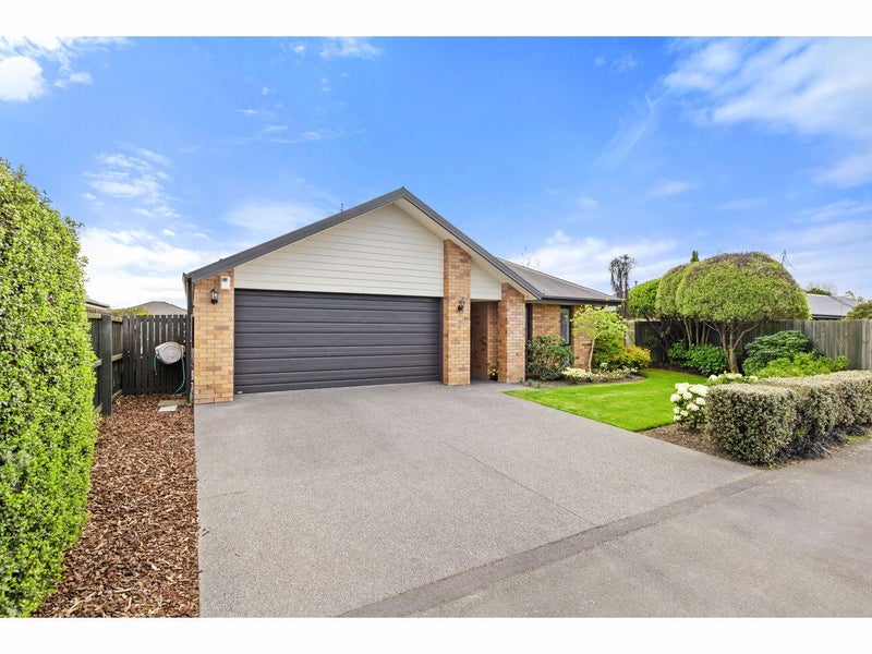 30 Coolspring Way, Redwood, Christchurch - Carousel 22
