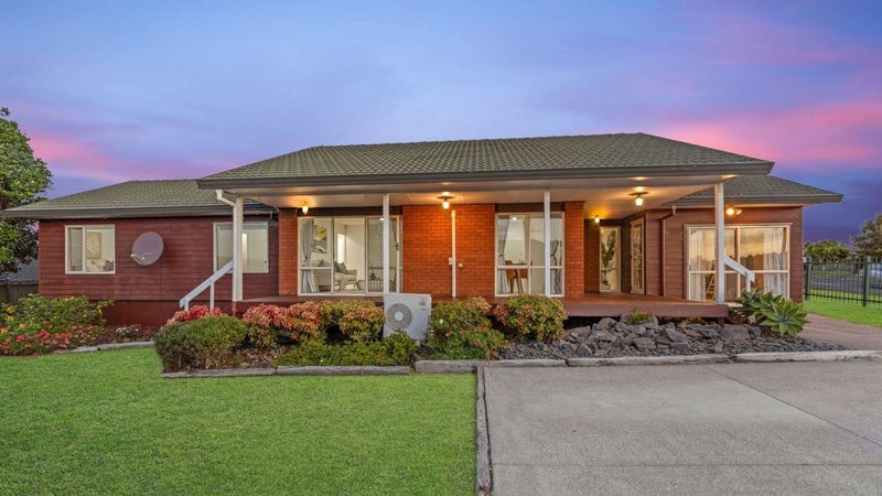 174 Burswood Drive, Burswood, Auckland - Carousel 1