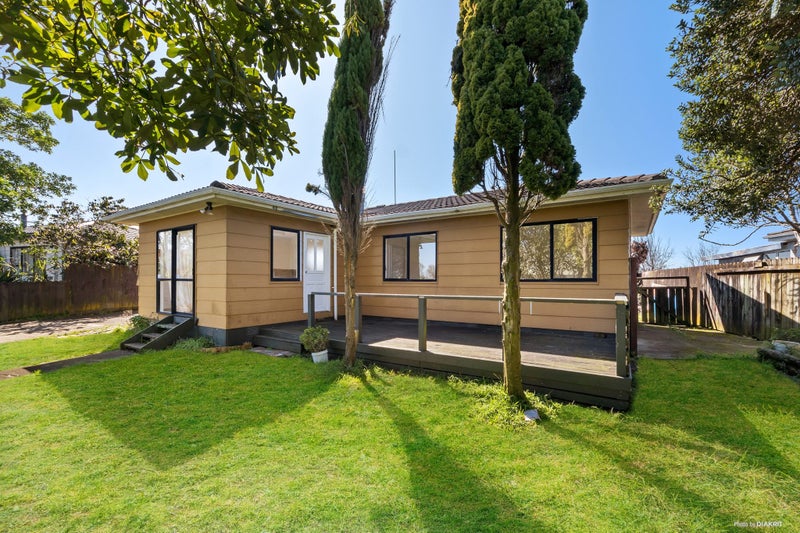 37 Barneys Farm Road, Clendon Park, Auckland - Carousel 2