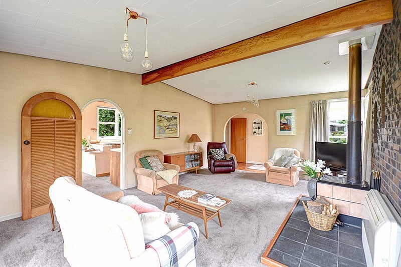 4 Fairview Terrace, Sawyers Bay, Dunedin - Carousel 2