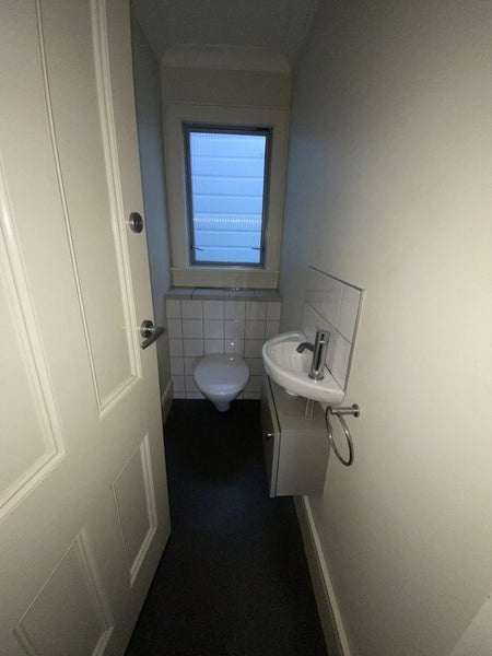 10 Hawker Street, Mount Victoria, Wellington - Carousel 12