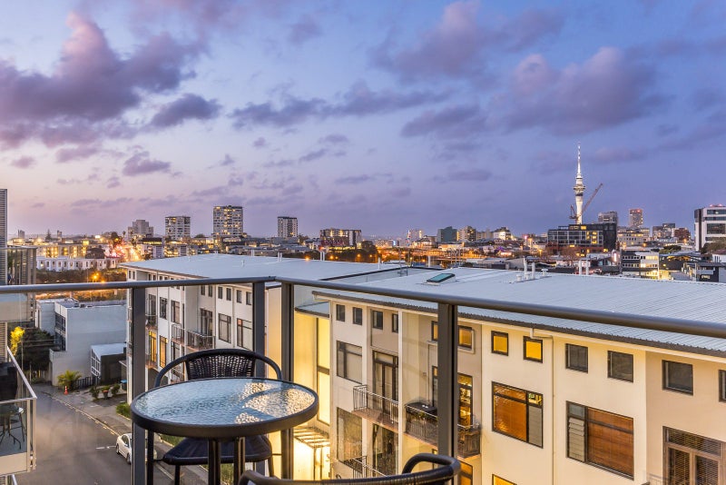 4D/20 Charlotte Street, Eden Terrace, Auckland - Carousel 1