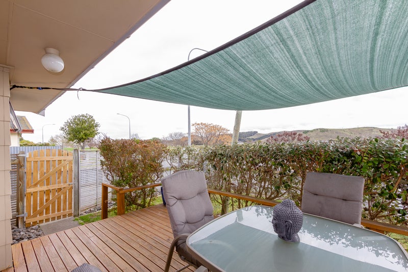 313 Westminster Avenue, Tamatea, Napier - Carousel 1