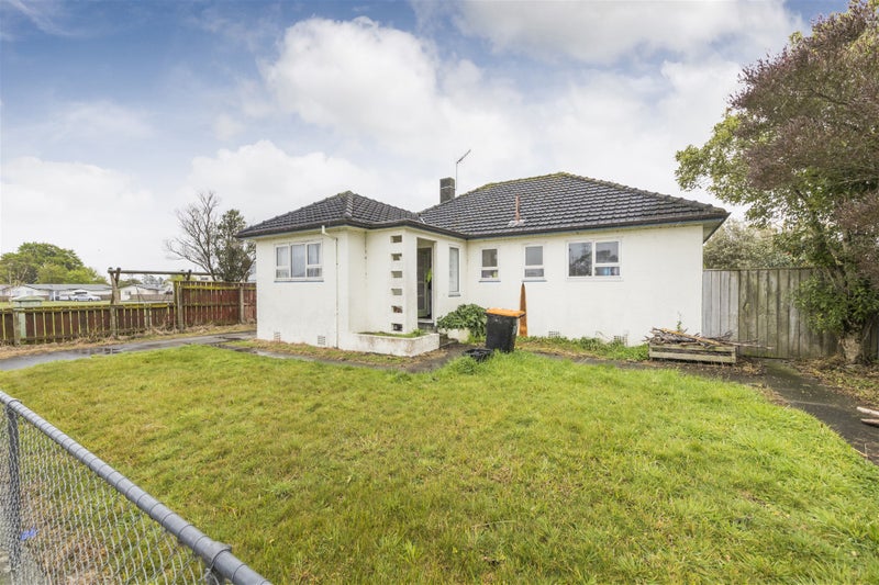 26 Owen Street, Bunnythorpe, Palmerston North - Carousel 15