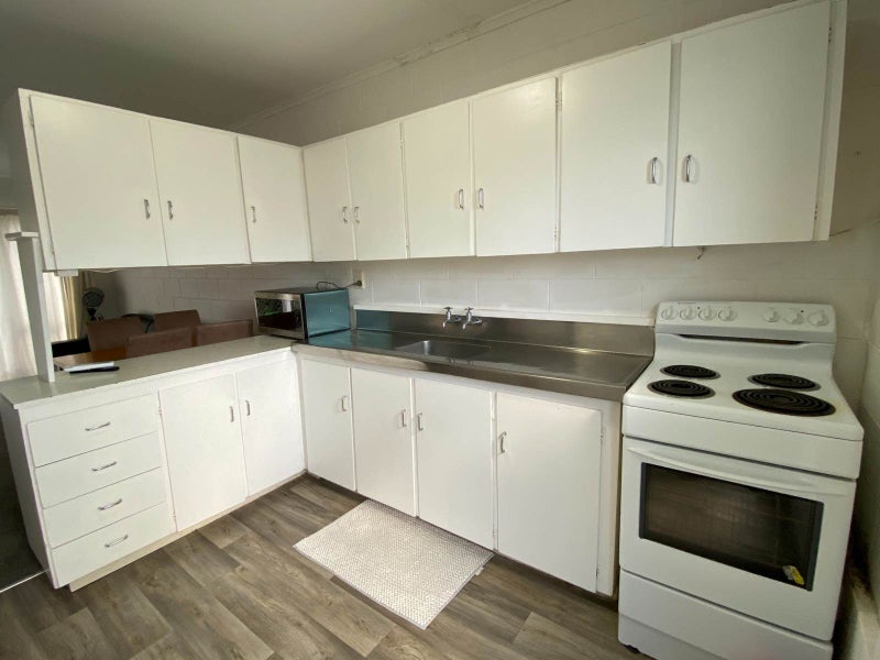 32B Lush Avenue, Saint Johns, Auckland - Carousel 1