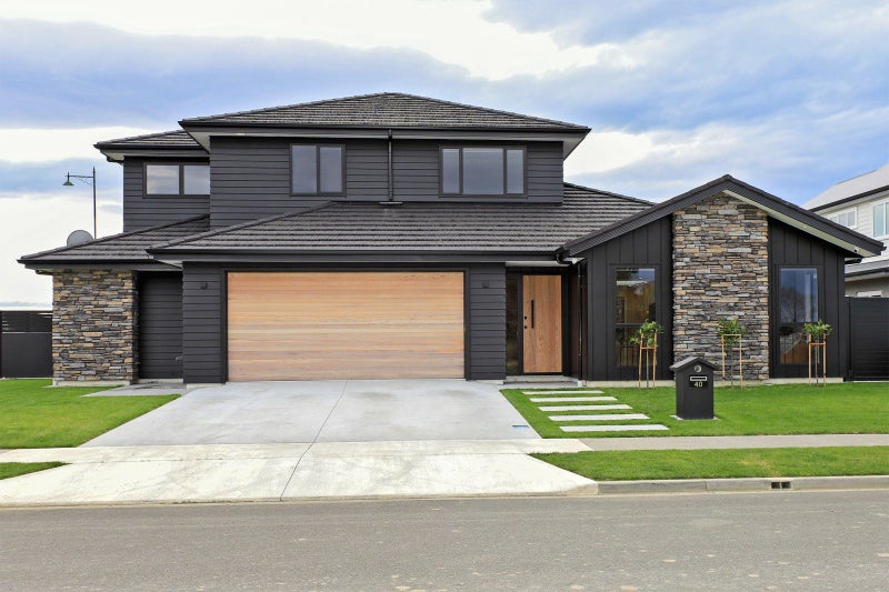 40 Aspiring Drive, Poraiti, Napier - Carousel 1