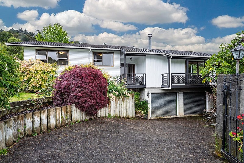 14 Penny Lane, Silverstream, Upper Hutt - Carousel 19