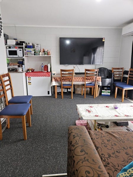 4/12 Reagan Road, Papatoetoe, Auckland - Carousel 2