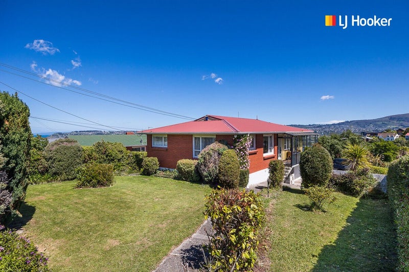 247 Highcliff Road, Shiel Hill, Dunedin - Carousel 1