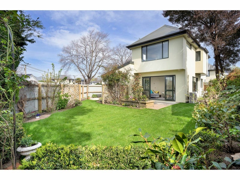 5/2 Leamington Street, Addington, Christchurch - Carousel 1