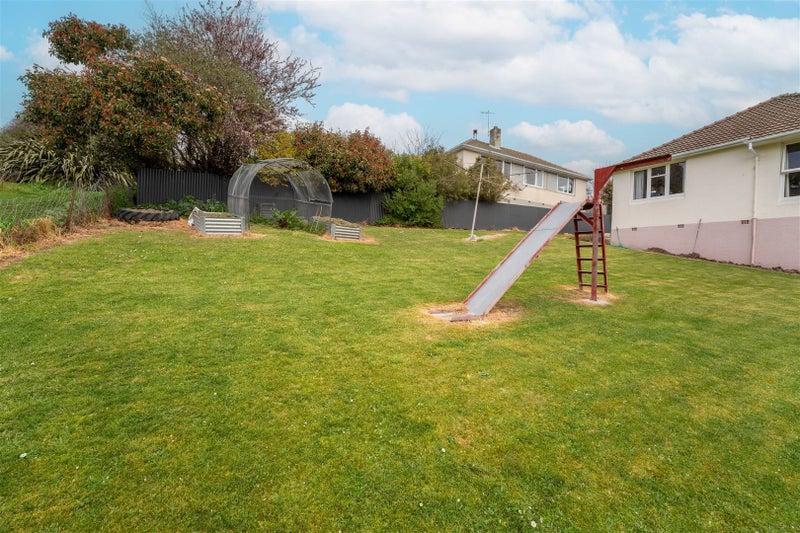 5 Blyth Street, Holmes Hill, Oamaru - Carousel 13