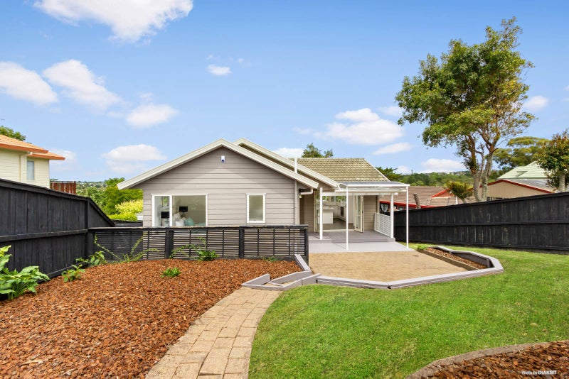 121 West Harbour Drive, West Harbour, Auckland - Carousel 2