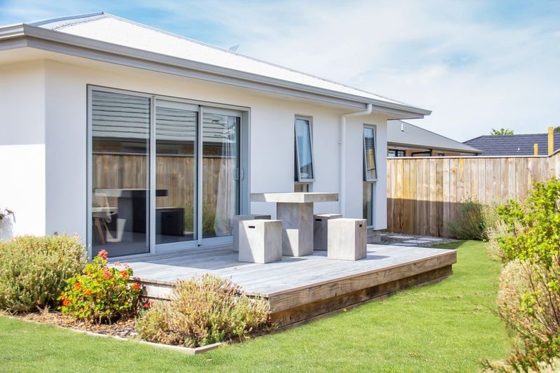 18 Tarata Grove, Lansdowne, Masterton - Carousel 2