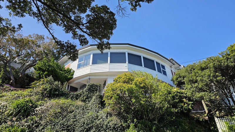 8 Roseneath Terrace, Roseneath, Wellington - Carousel 1