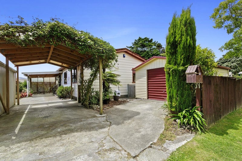 1/1 Nash Street, Taita, Lower Hutt - Carousel 2