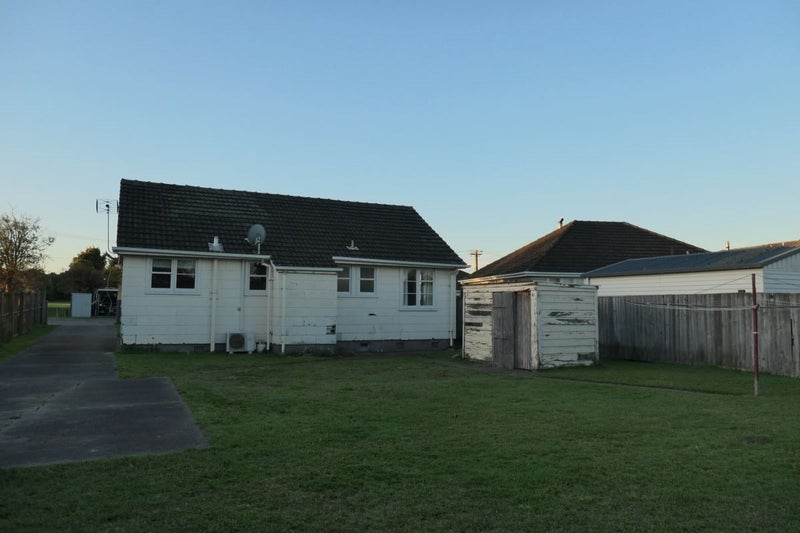 16 Robin Street, Burwood, Christchurch - Carousel 2