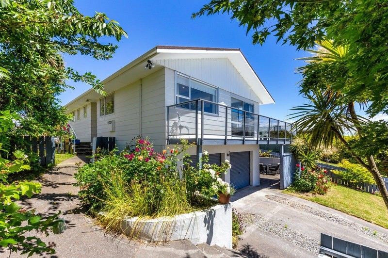 26 St James Street, Richmond Heights, Taupo - Carousel 1