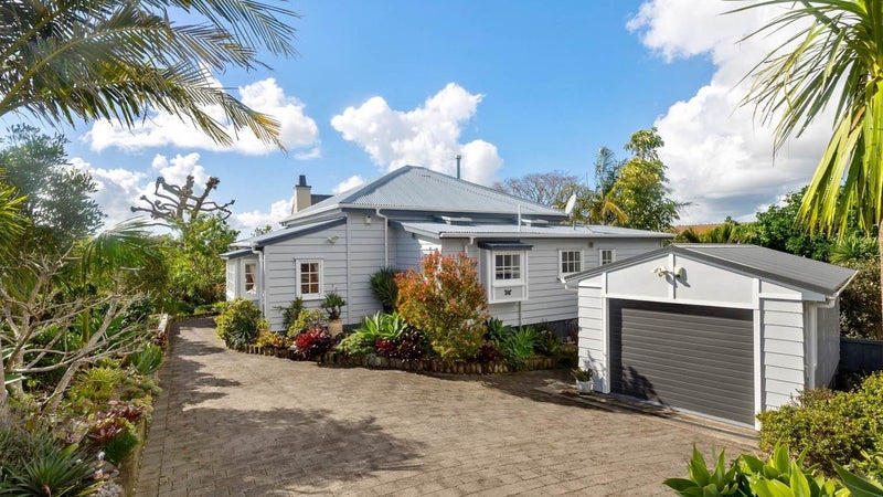 59 Sale Street, Cockle Bay, Auckland - Carousel 1