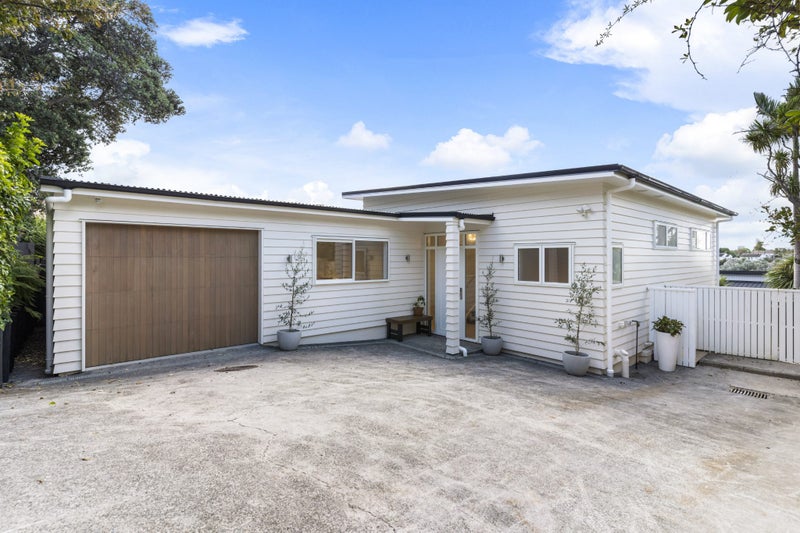 2/46 Aramoana Avenue, Devonport, Auckland - Carousel 2