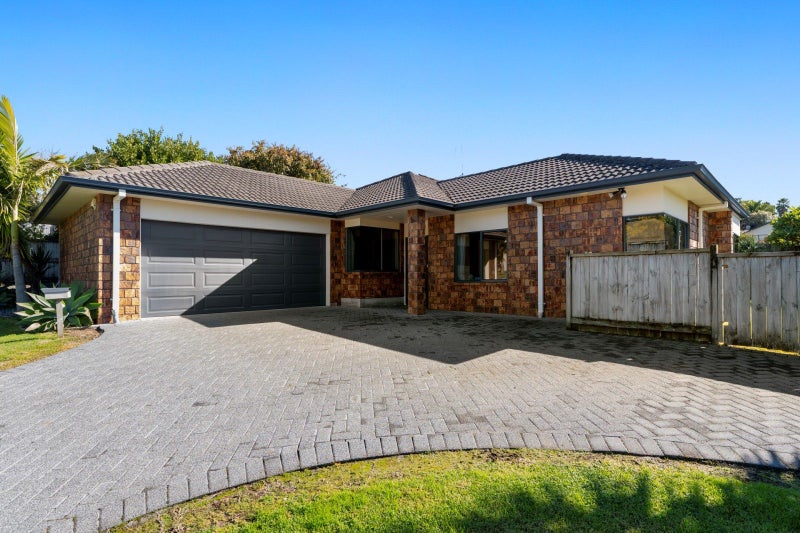 11 Hawk Place, Welcome Bay, Tauranga - Carousel 16