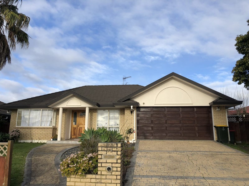 70 Millhouse Drive, Northpark, Auckland - Carousel 1