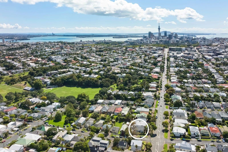 107 Williamson Avenue, Grey Lynn, Auckland - Carousel 3