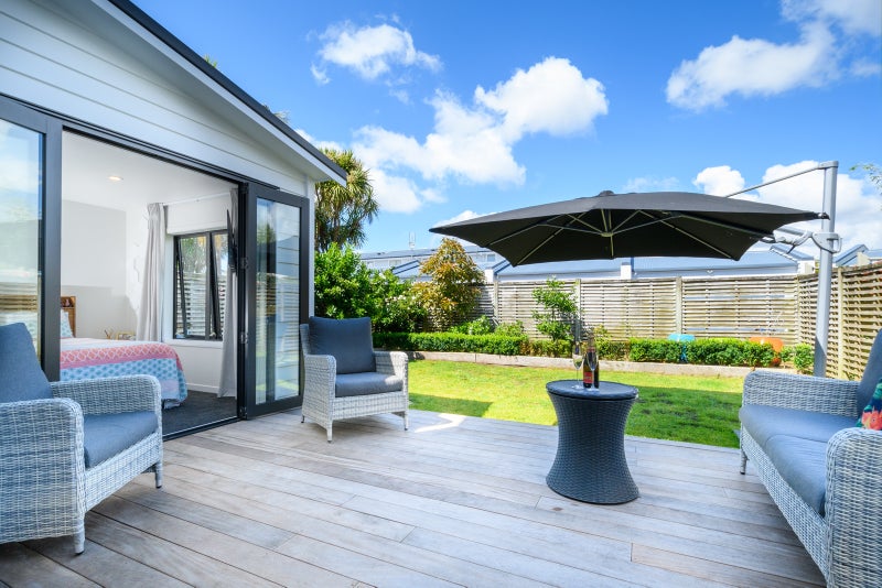 68 Provence Esplanade, Te Atatu Peninsula, Auckland - Carousel 2