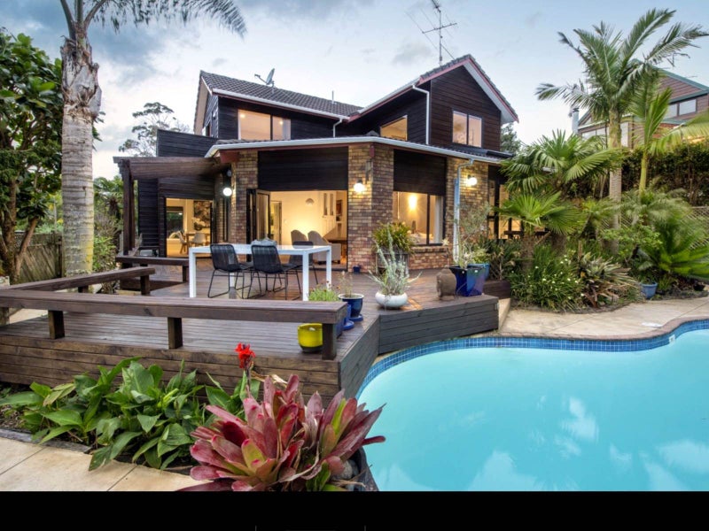 2/0 Park Rise, Campbells Bay, Auckland - Carousel 1