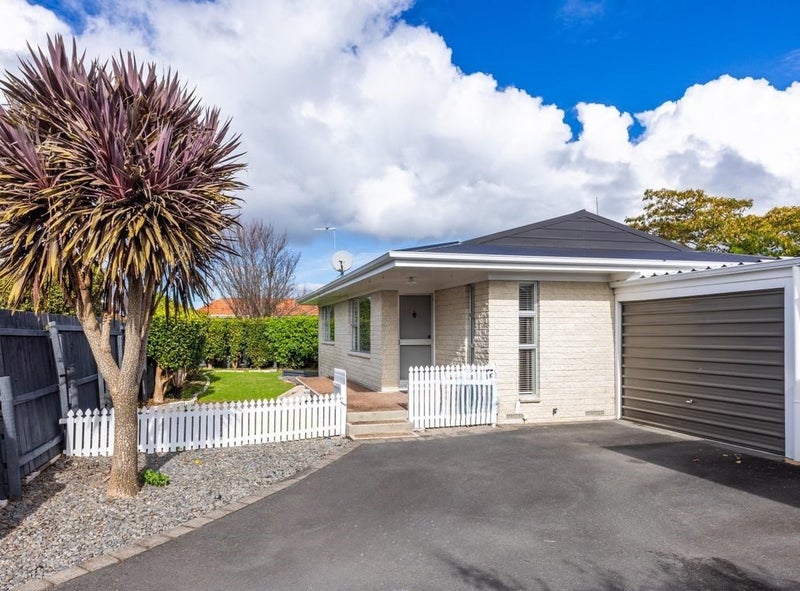 3B Heath Street, St Andrews, Hamilton - Carousel 1