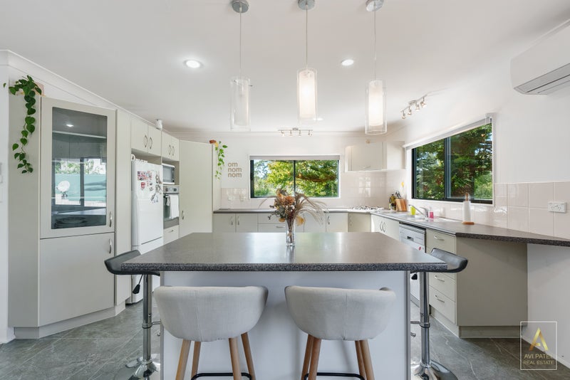 161A Don Buck Road, Massey, Auckland - Carousel 1