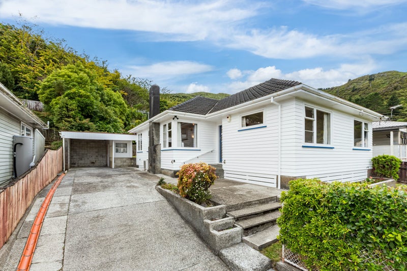 35 Castlerea Street, Wainuiomata, Lower Hutt - Carousel 1